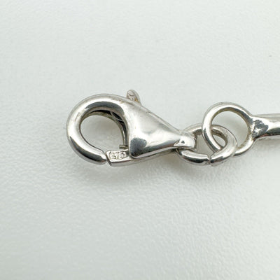 9ct white gold lobster clasp stamped 375 on necklace