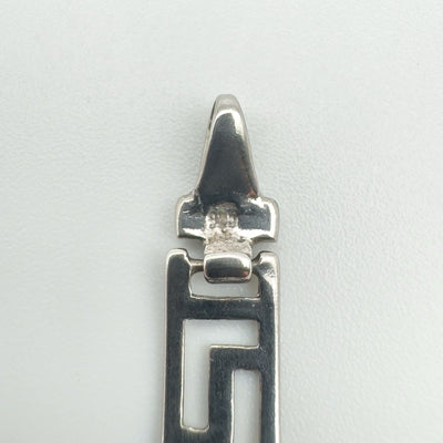 Close-up of bracelet end link without hallmark